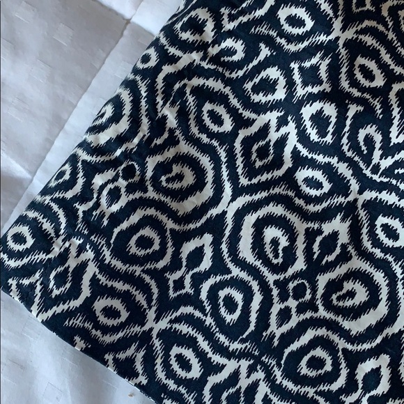 3/$25 J crew 100 % cotton skirt with pockets - Picture 5 of 7